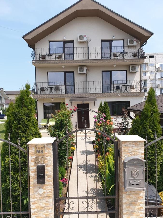 Vila Yna Năvodari Екстериор снимка