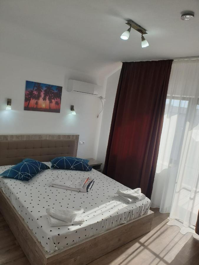 Vila Yna Năvodari Екстериор снимка